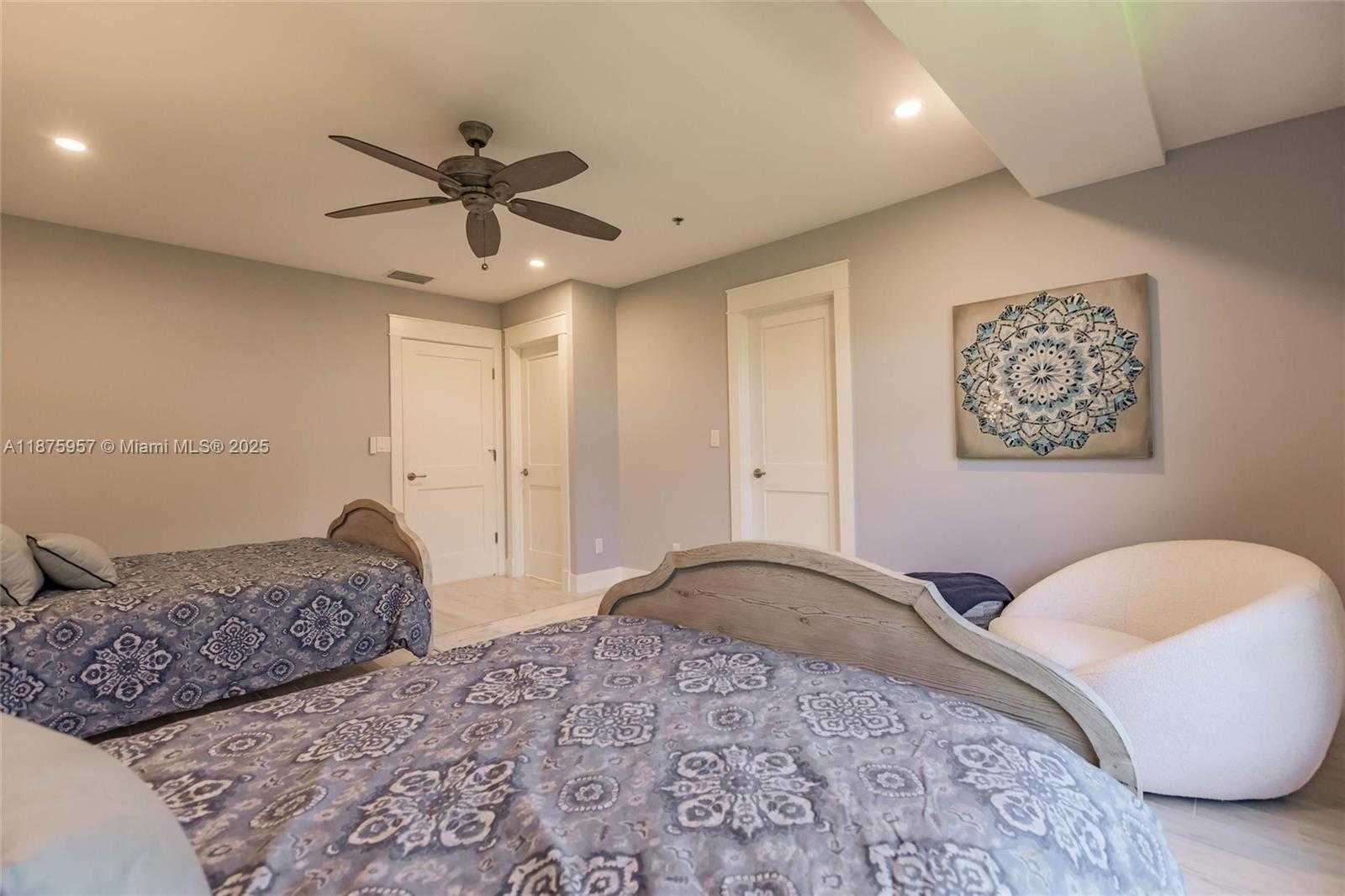 Small Image of 117 OCEAN KEY WAY, Jupiter Number 11