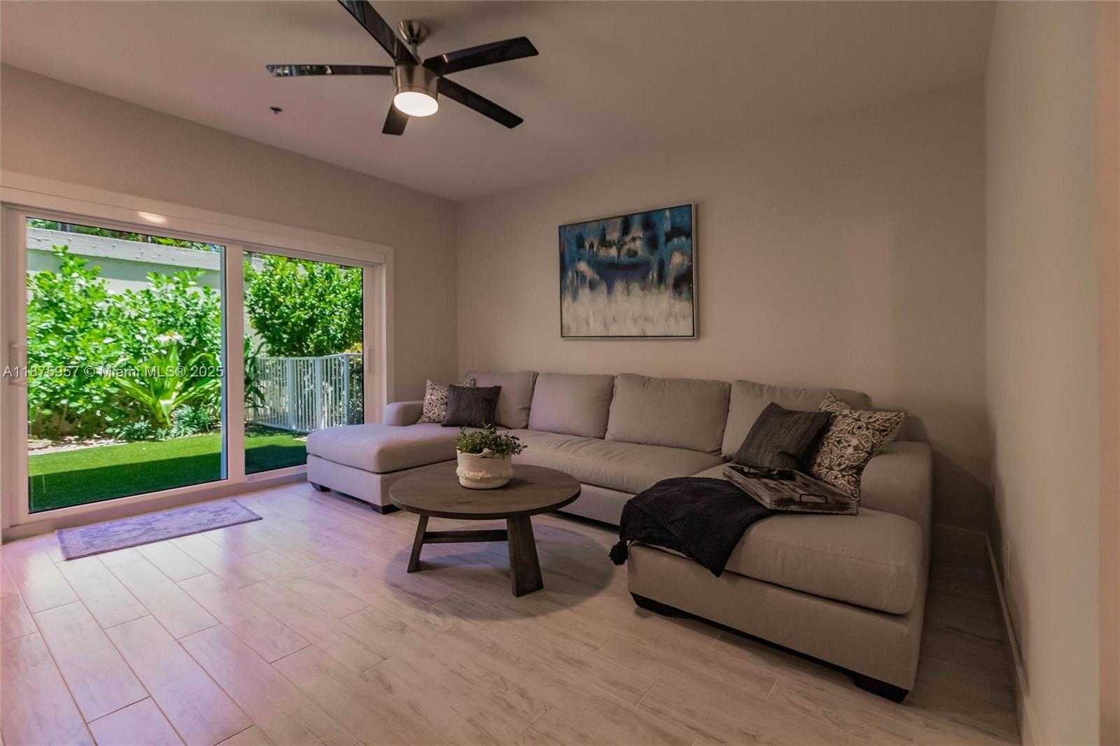 Small Image of 117 OCEAN KEY WAY, Jupiter Number 19