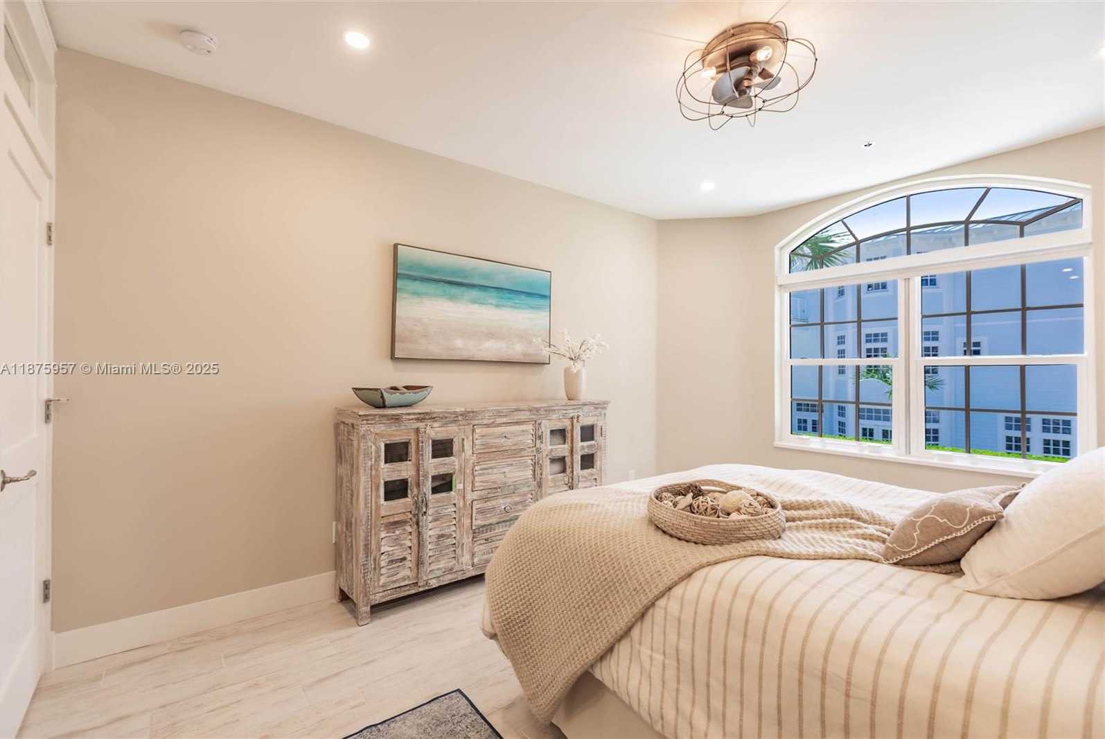 Small Image of 117 OCEAN KEY WAY, Jupiter Number 23