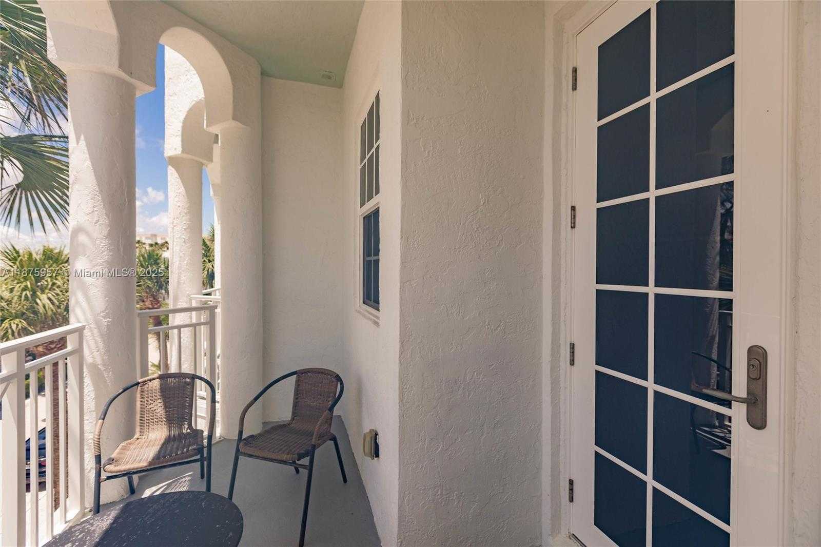 Small Image of 117 OCEAN KEY WAY, Jupiter Number 33