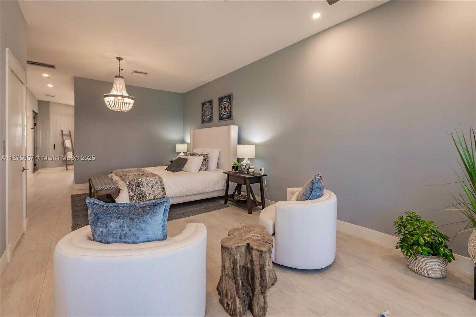 Small Image of 117 OCEAN KEY WAY, Jupiter Number 39