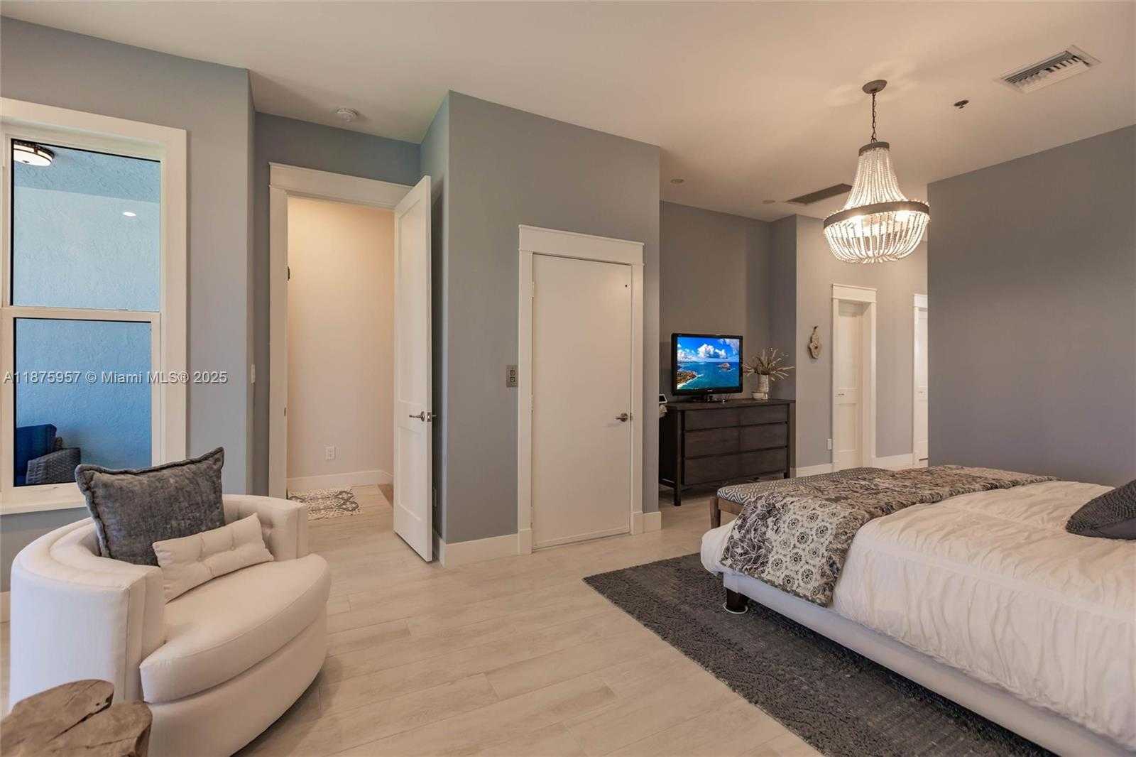 Small Image of 117 OCEAN KEY WAY, Jupiter Number 40