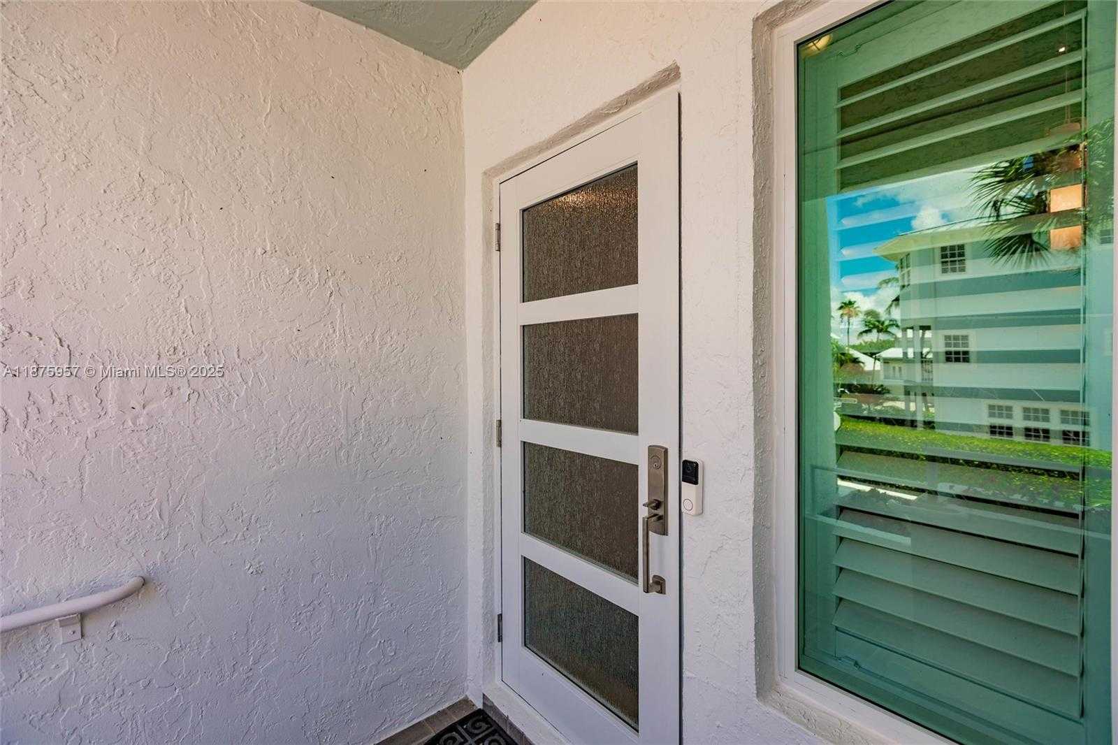 Small Image of 117 OCEAN KEY WAY, Jupiter Number 5