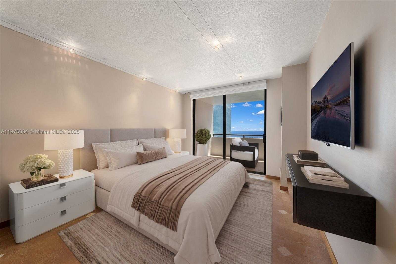 Small Image of 1581 BRICKELL AVE #2105, Miami Number 11