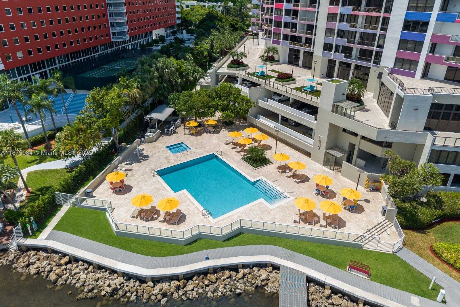 Small Image of 1581 BRICKELL AVE #2105, Miami Number 17