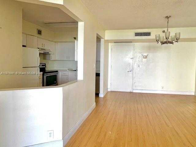 Small Image of 3300 NORTH EAST 191ST ST #703, Aventura Number 3