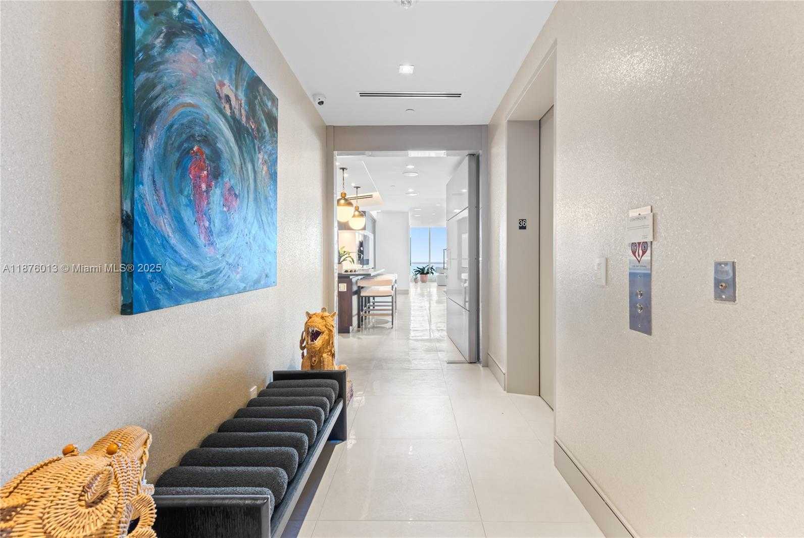 Small Image of 100 SOUTH POINTE DR #3605, Miami Beach Number 26