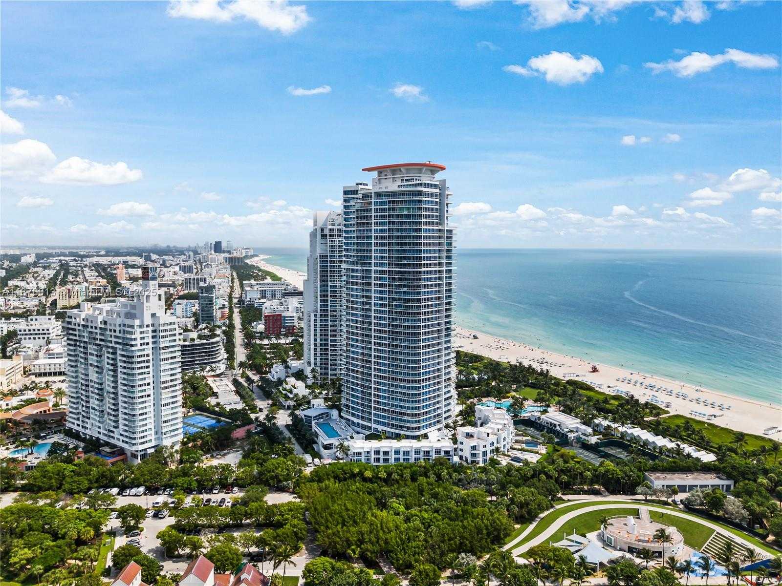 Small Image of 100 SOUTH POINTE DR #3605, Miami Beach Number 27