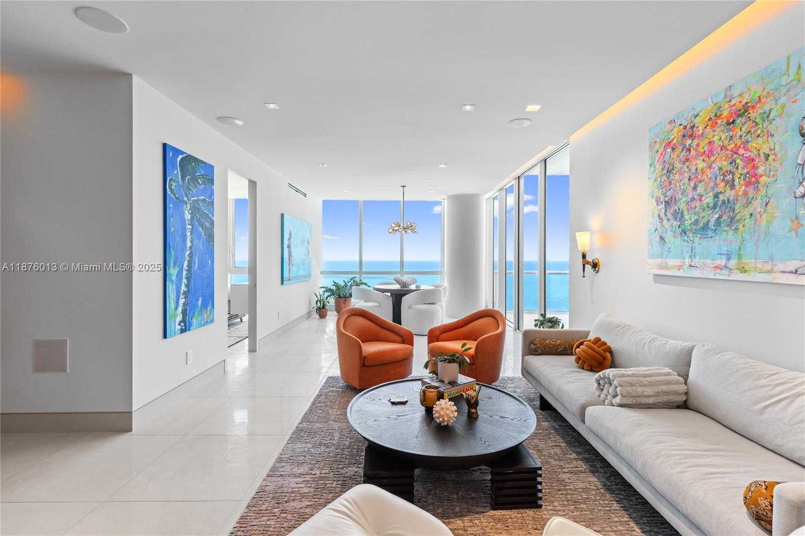 Small Image of 100 SOUTH POINTE DR #3605, Miami Beach Number 9
