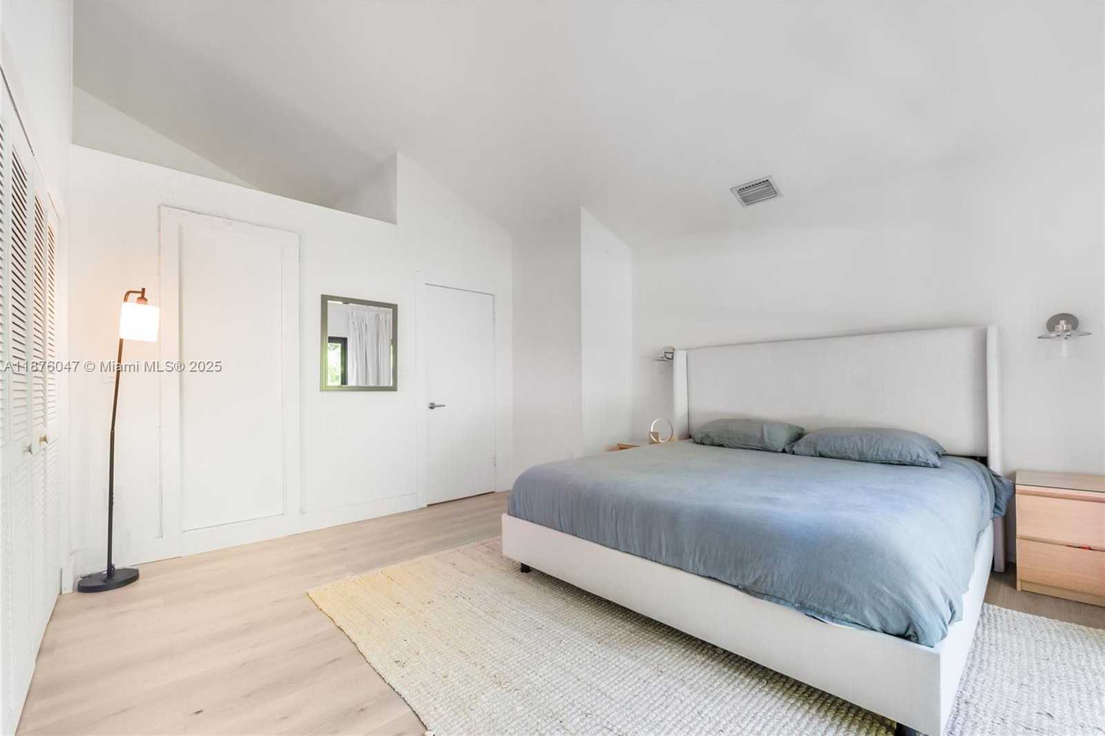 Small Image of 7877 SOUTH WEST 102ND LN, Miami Number 13