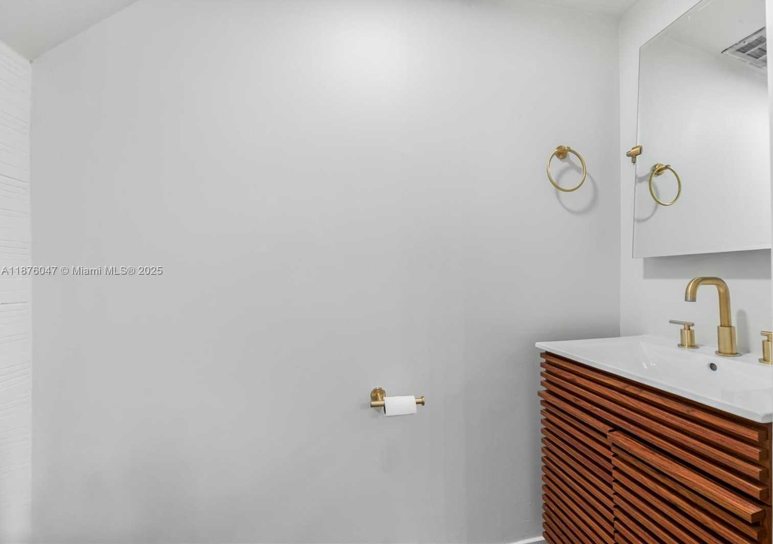 Small Image of 7877 SOUTH WEST 102ND LN, Miami Number 9