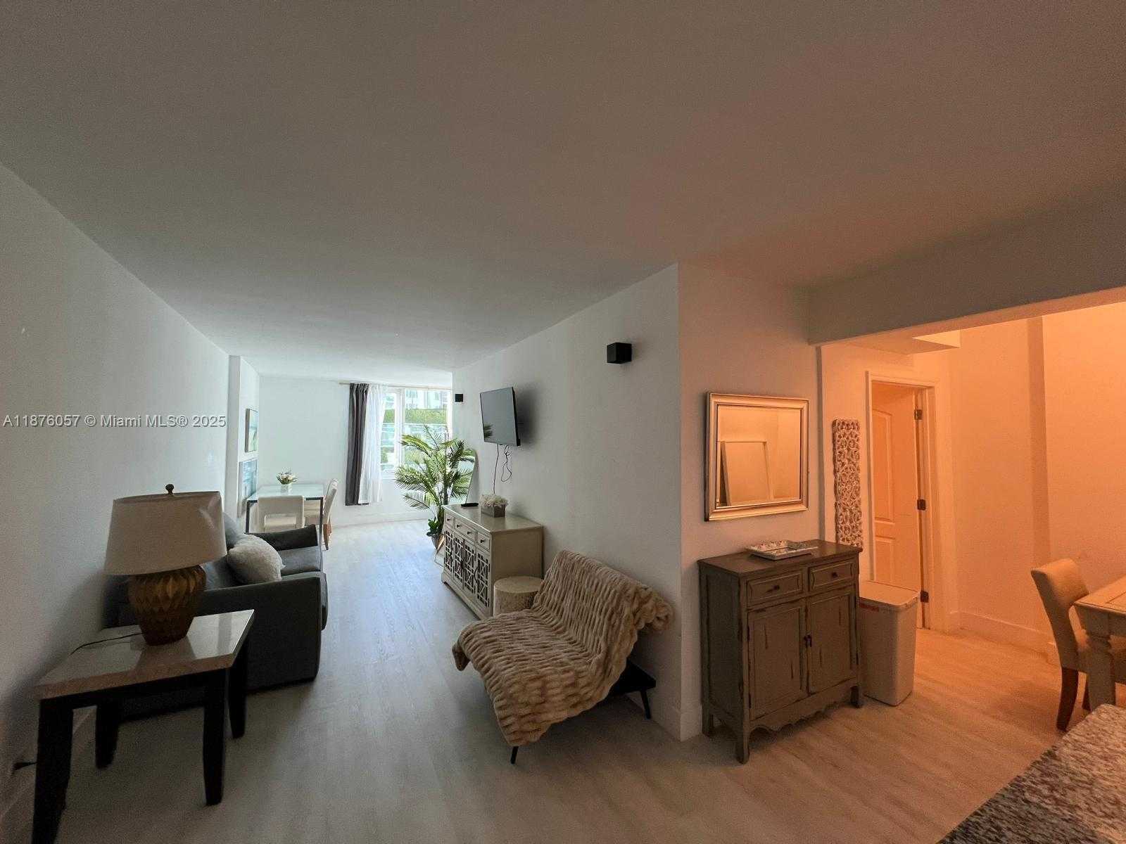 Small Image of 2301 COLLINS AVE #632, Miami Beach Number 21