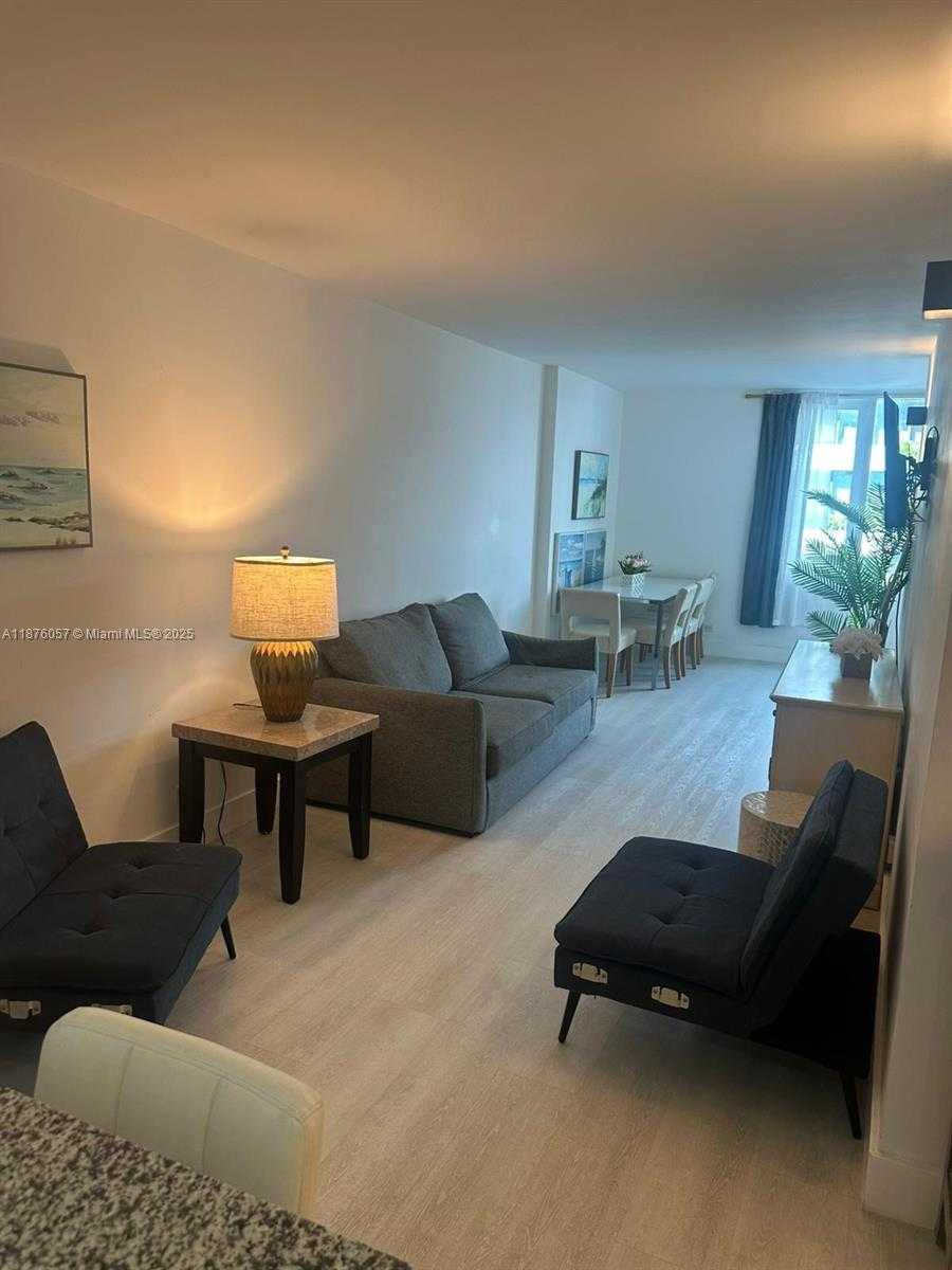 Small Image of 2301 COLLINS AVE #632, Miami Beach Number 9