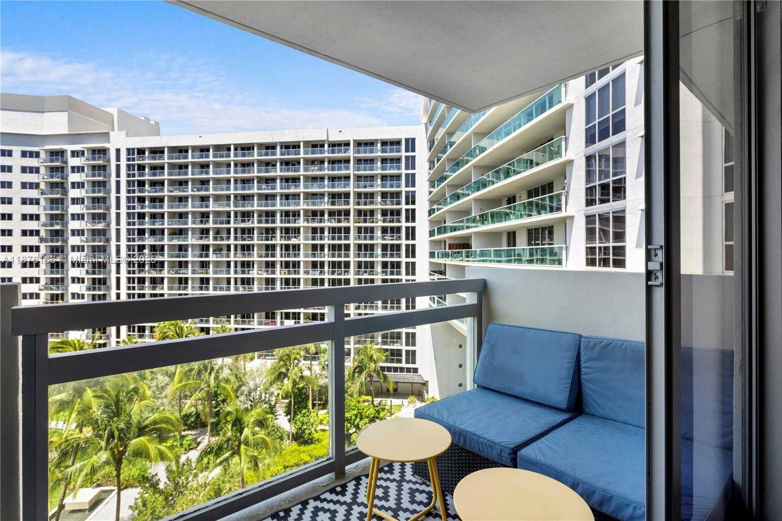 Small Image of 1500 BAY RD #866S, Miami Beach Number 3