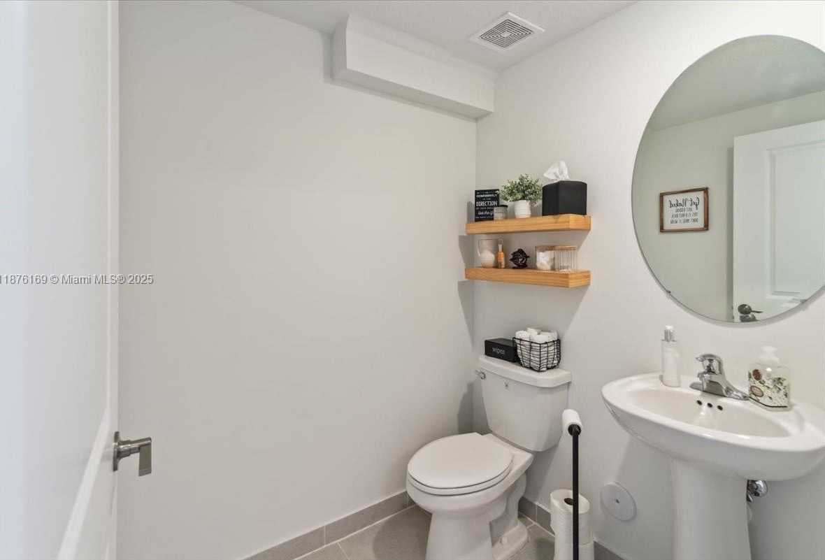 Small Image of 13378 SOUTH WEST 287TH TER #13378, Homestead Number 12