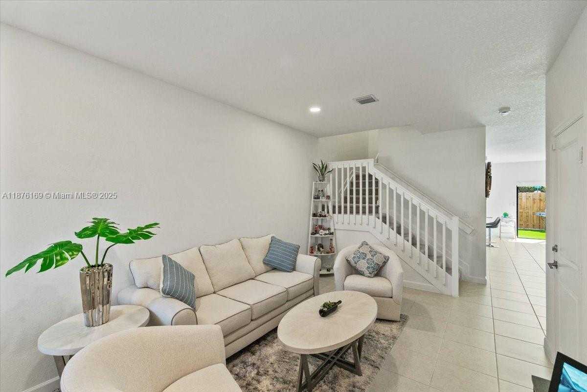 Small Image of 13378 SOUTH WEST 287TH TER #13378, Homestead Number 5