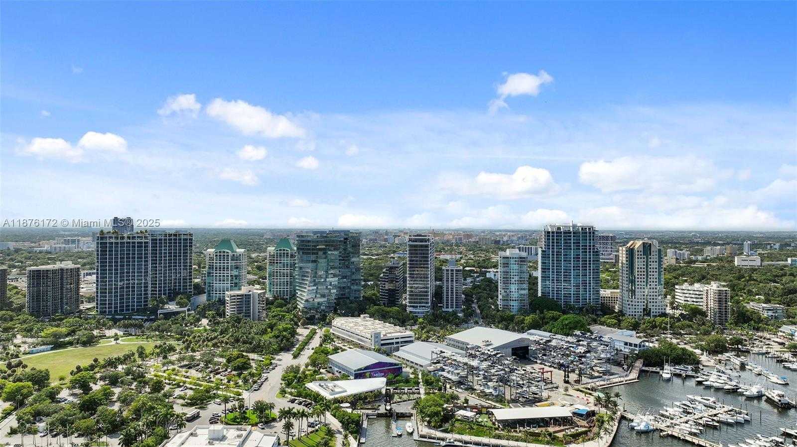 Small Image of 2678 TIGERTAIL AVE #1705, Miami Number 30