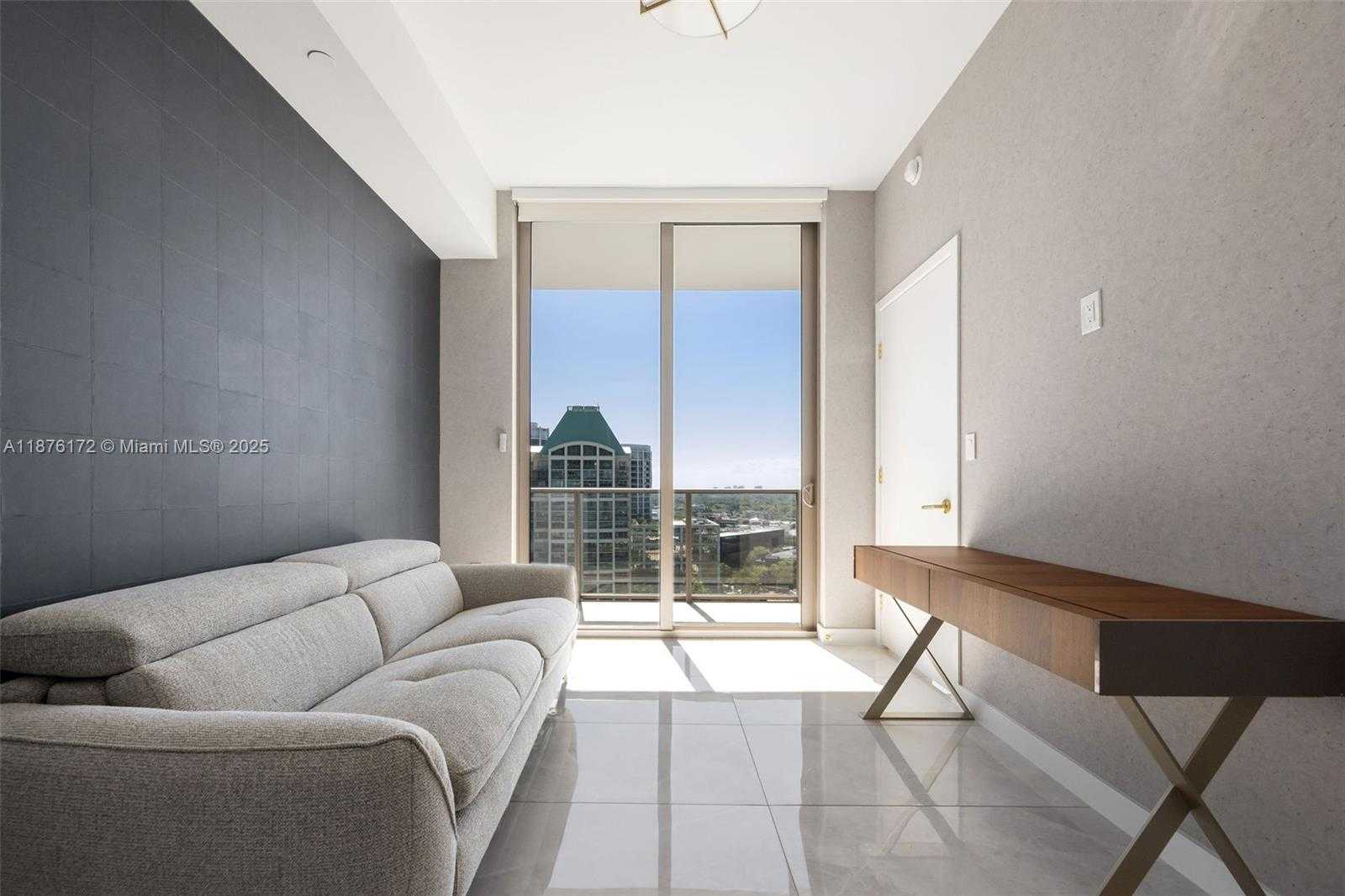 Small Image of 2678 TIGERTAIL AVE #1705, Miami Number 31