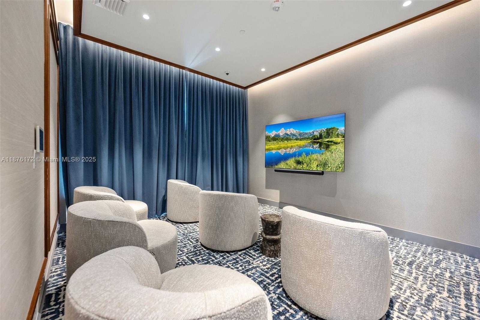 Small Image of 2678 TIGERTAIL AVE #1705, Miami Number 48