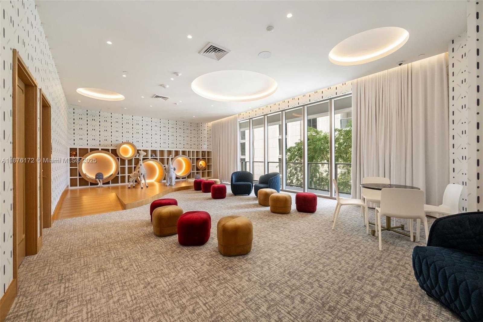 Small Image of 2678 TIGERTAIL AVE #1705, Miami Number 55