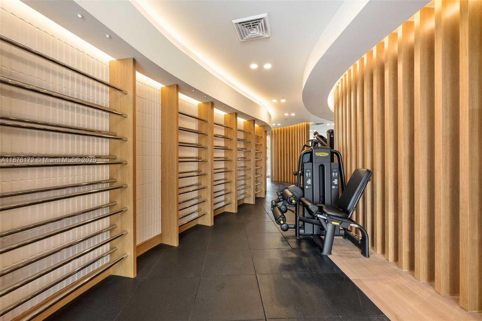 Small Image of 2678 TIGERTAIL AVE #1705, Miami Number 66