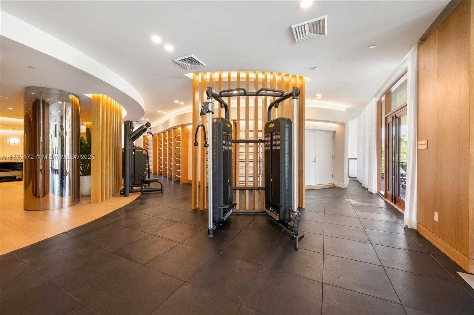 Small Image of 2678 TIGERTAIL AVE #1705, Miami Number 70