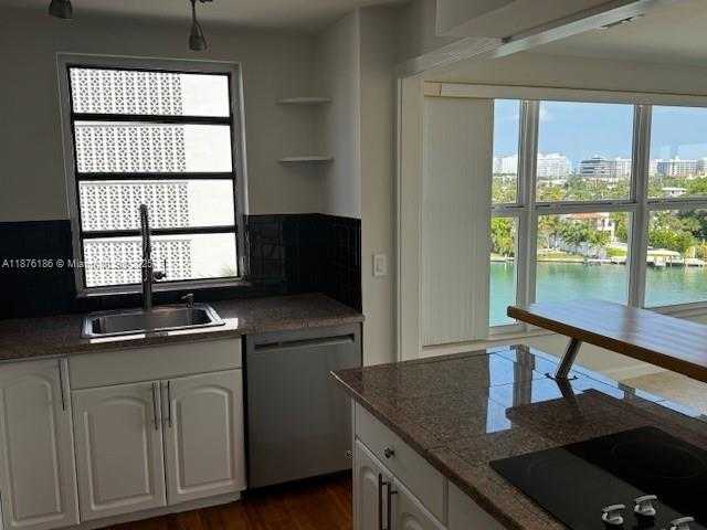 Small Image of 9100 WEST BAY HARBOR DR #7A, Bay Harbor Islands Number 50
