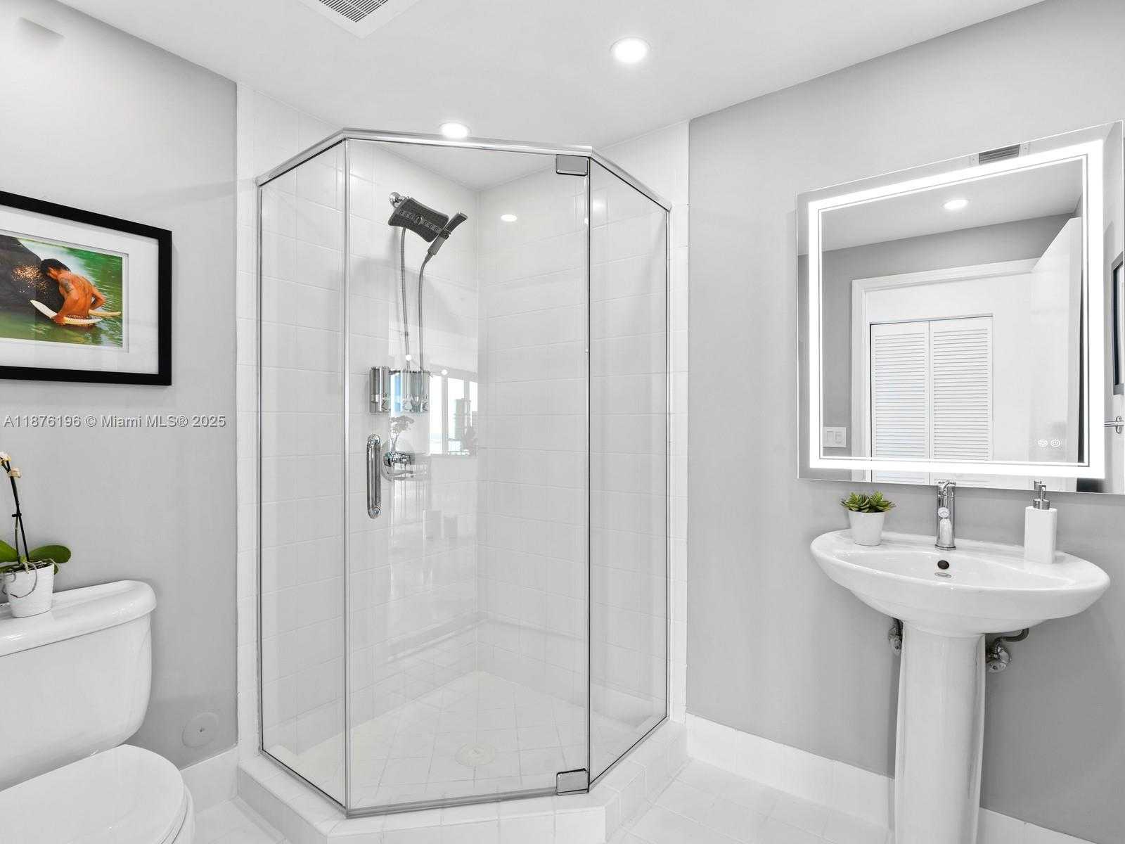 Small Image of 601 NORTH EAST 36TH ST #2312, Miami Number 21