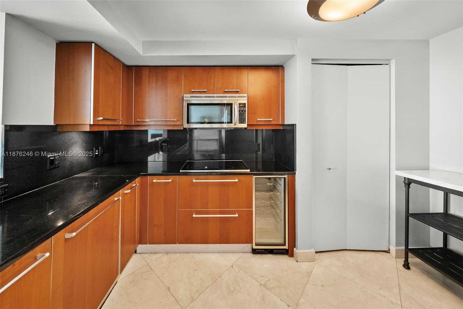 Small Image of 1331 BRICKELL BAY DR #1105, Miami Number 15