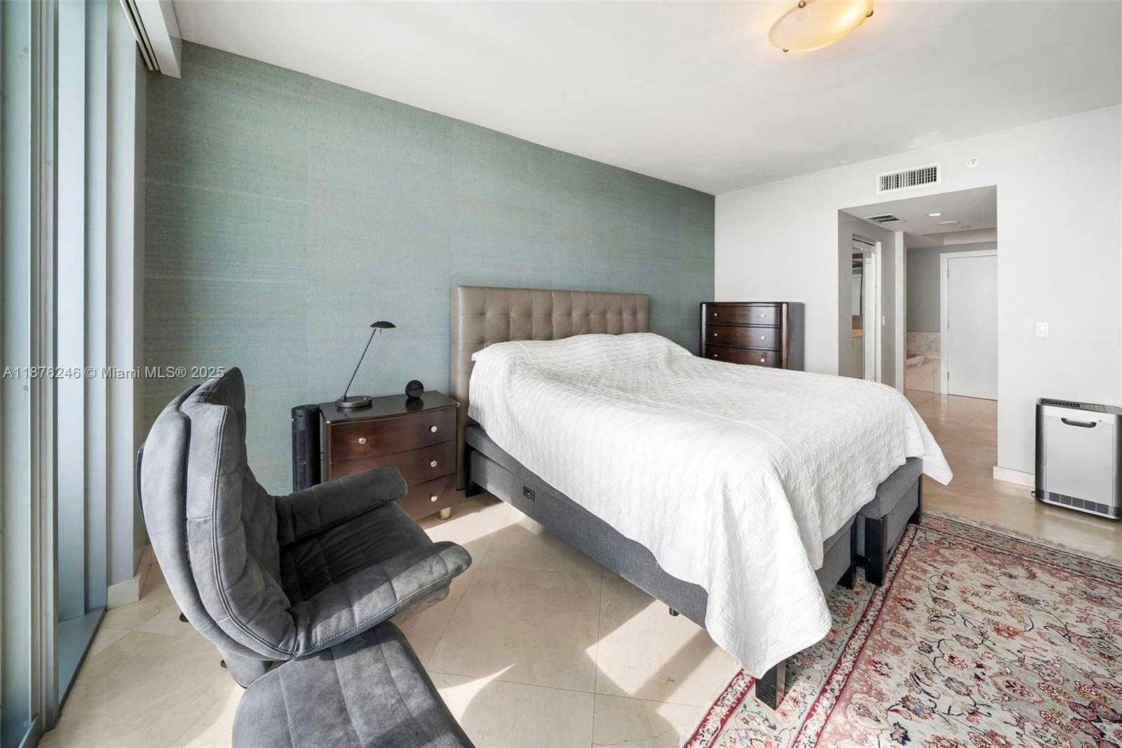 Small Image of 1331 BRICKELL BAY DR #1105, Miami Number 7