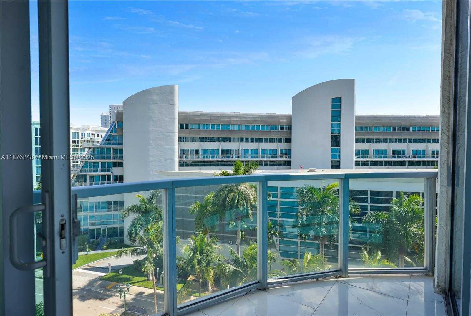 Small Image of 3029 NORTH EAST 188TH ST #625, Aventura Number 13
