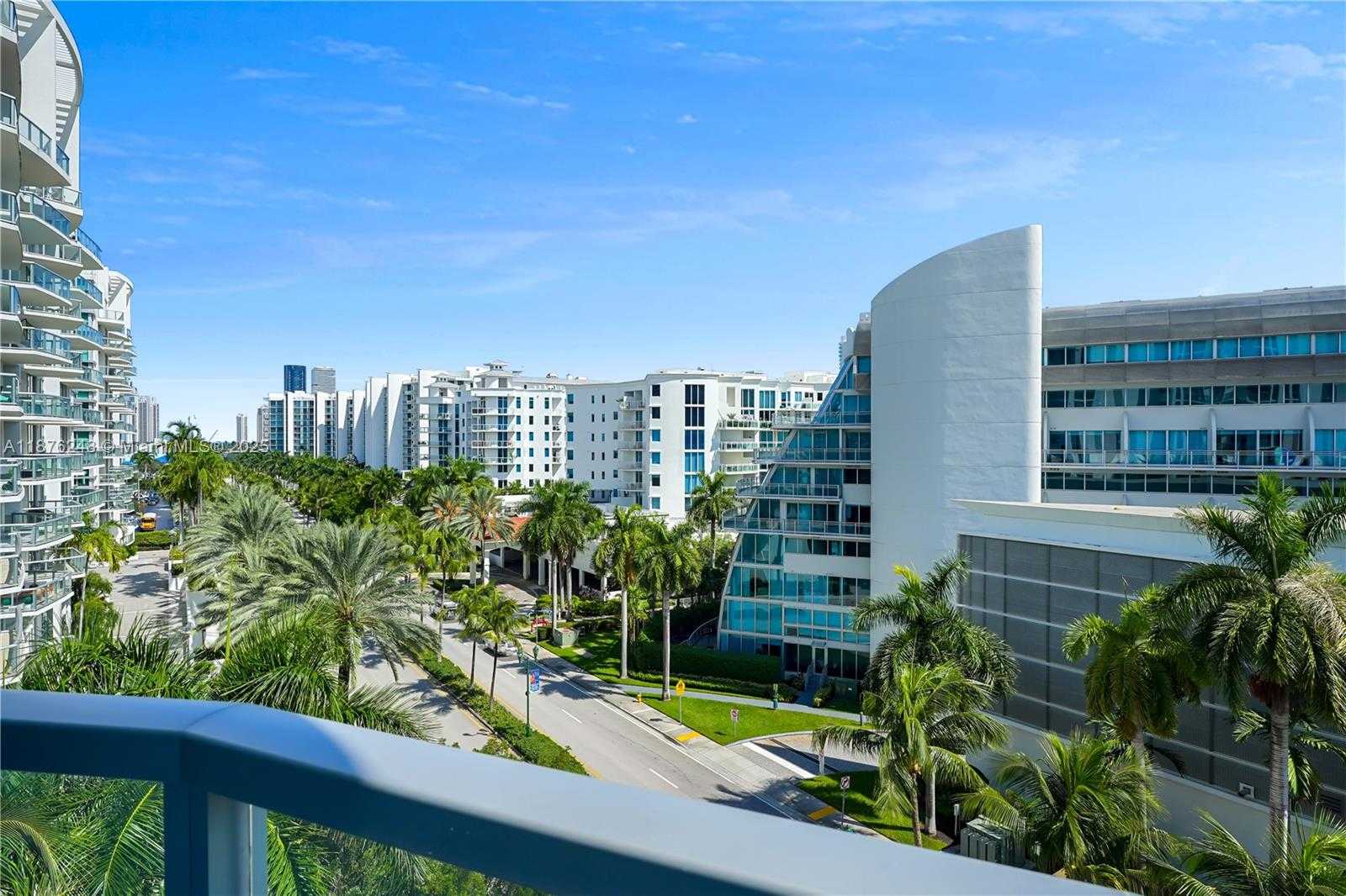 Small Image of 3029 NORTH EAST 188TH ST #625, Aventura Number 14
