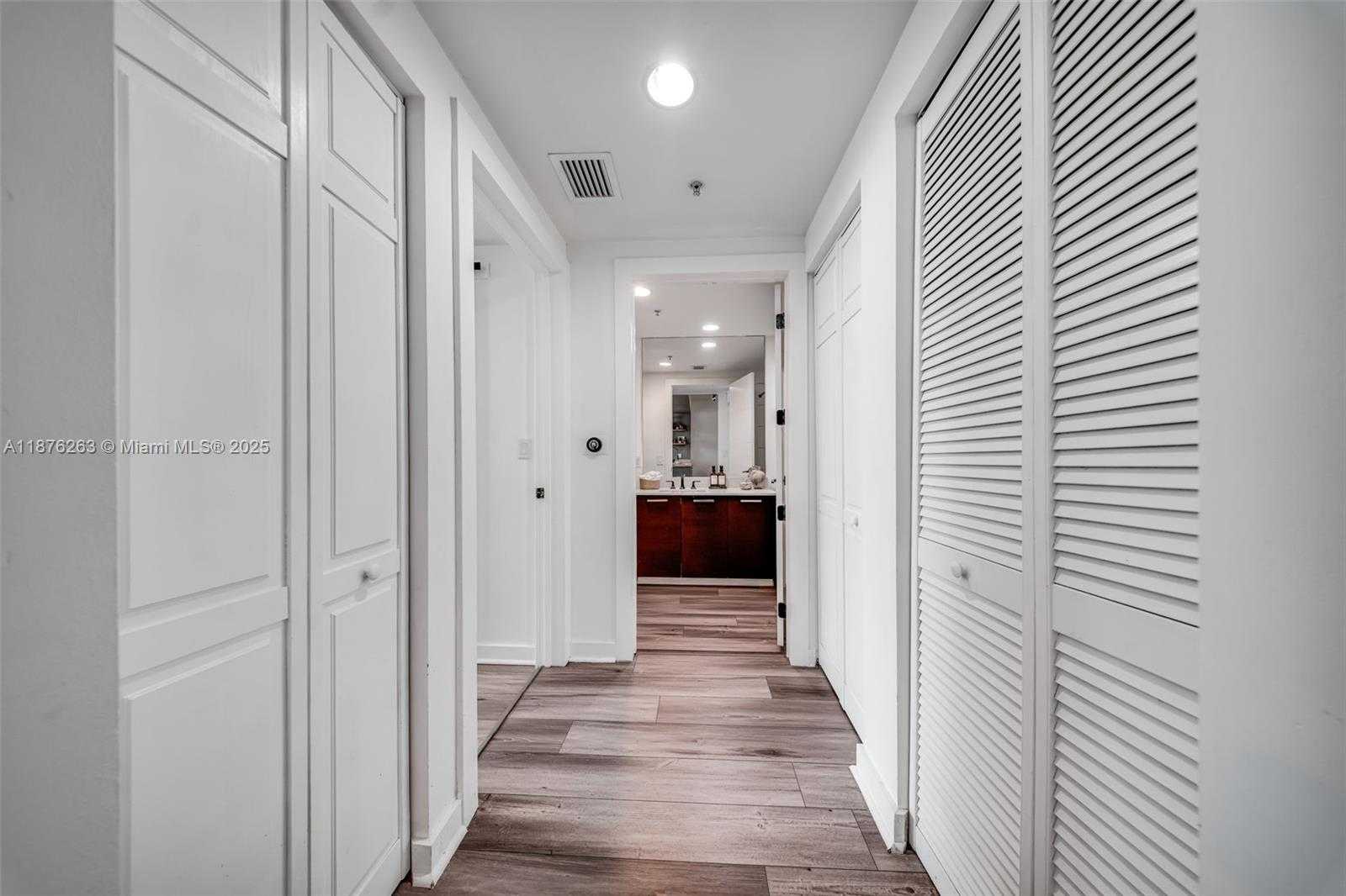 Small Image of 333 NORTH EAST 24TH ST #1111, Miami Number 22