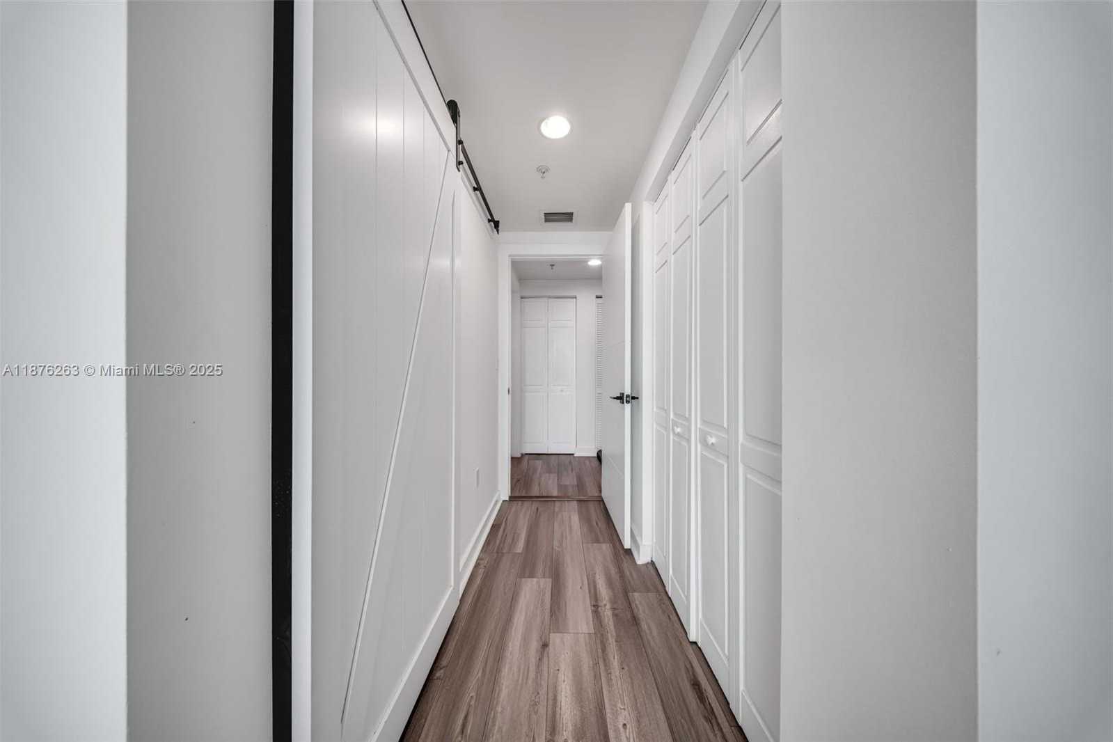 Small Image of 333 NORTH EAST 24TH ST #1111, Miami Number 26