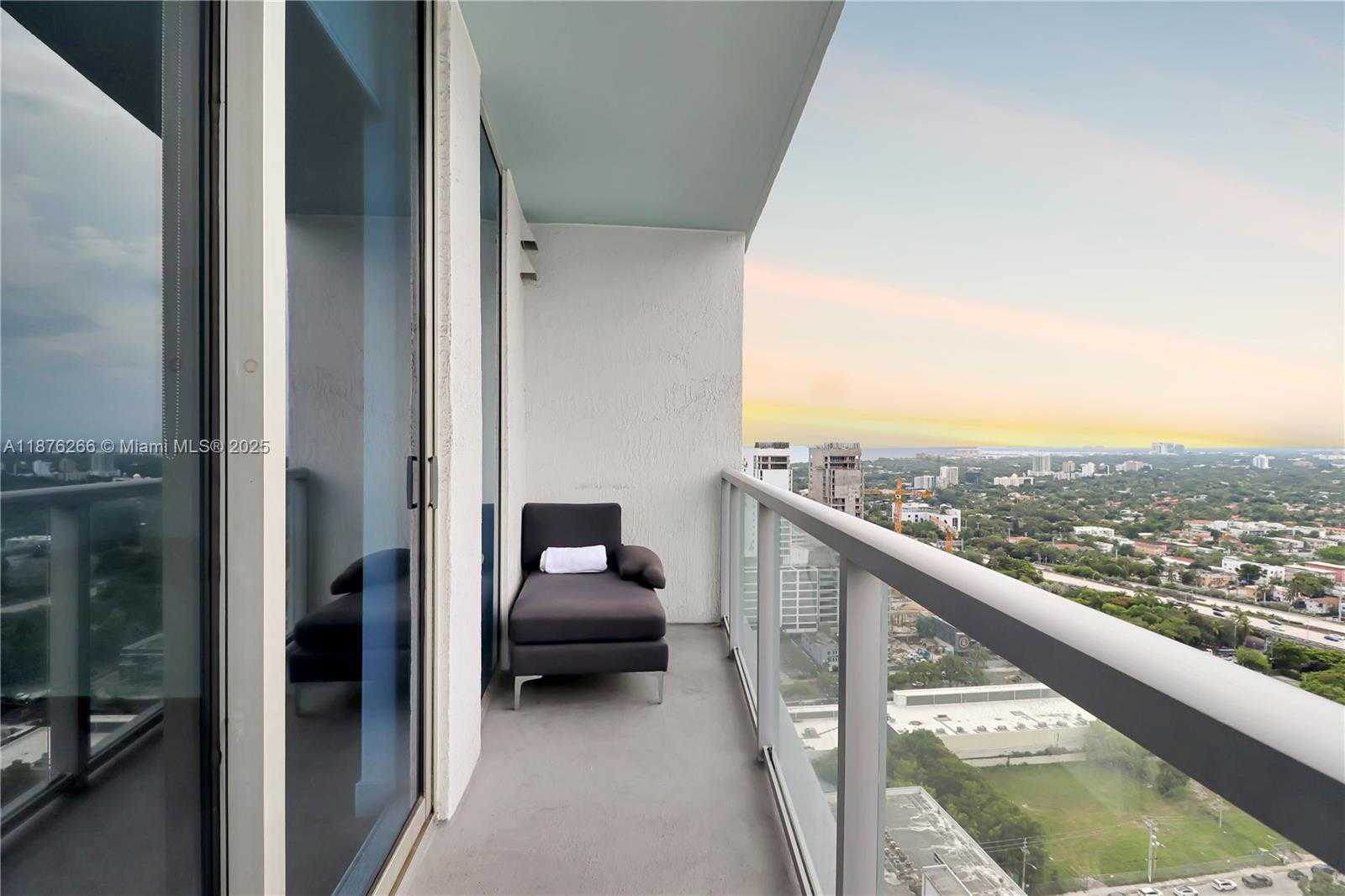 Small Image of 185 SOUTH WEST 7TH ST #2900, Miami Number 15