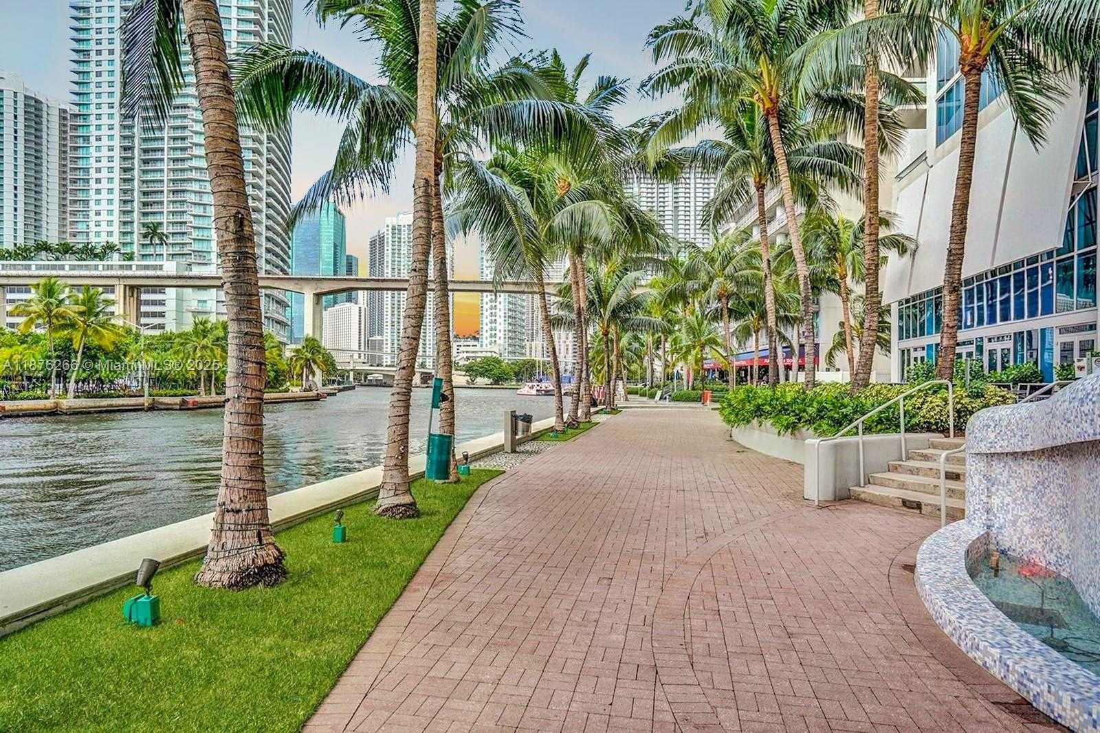 Small Image of 185 SOUTH WEST 7TH ST #2900, Miami Number 21