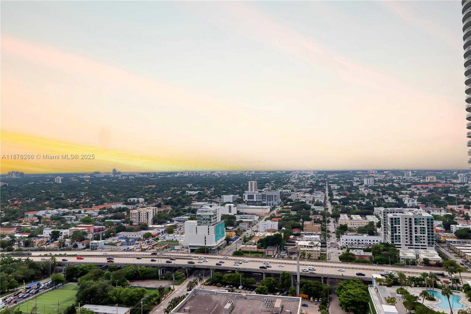 Small Image of 185 SOUTH WEST 7TH ST #2900, Miami Number 25