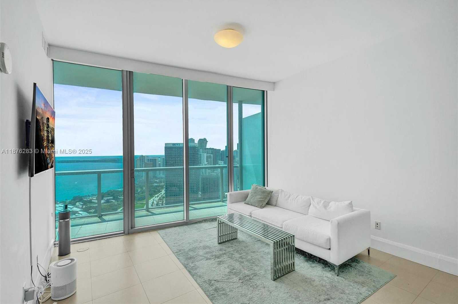 Small Image of 888 BISCAYNE BLVD #5102, Miami Number 10