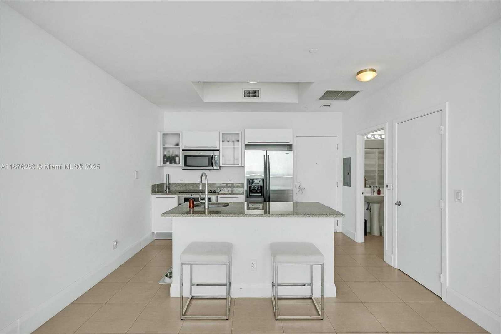 Small Image of 888 BISCAYNE BLVD #5102, Miami Number 14