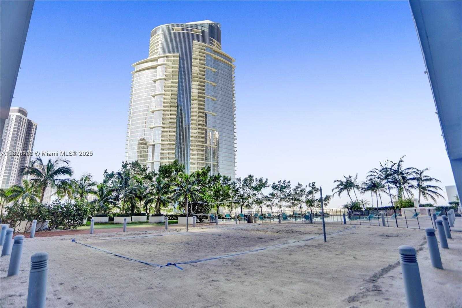 Small Image of 888 BISCAYNE BLVD #5102, Miami Number 30
