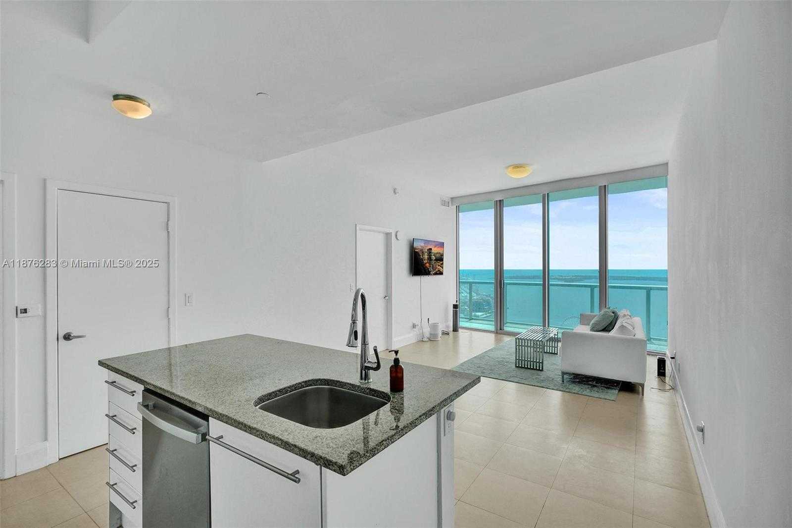 Small Image of 888 BISCAYNE BLVD #5102, Miami Number 6