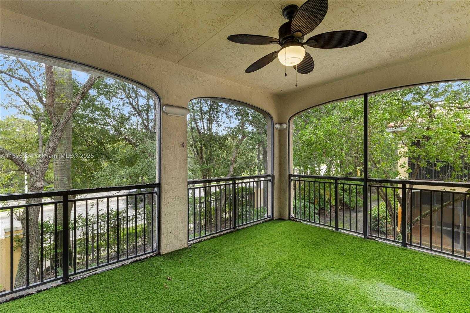 Small Image of 1559 PASSION VINE CIR #7-2, Weston Number 40