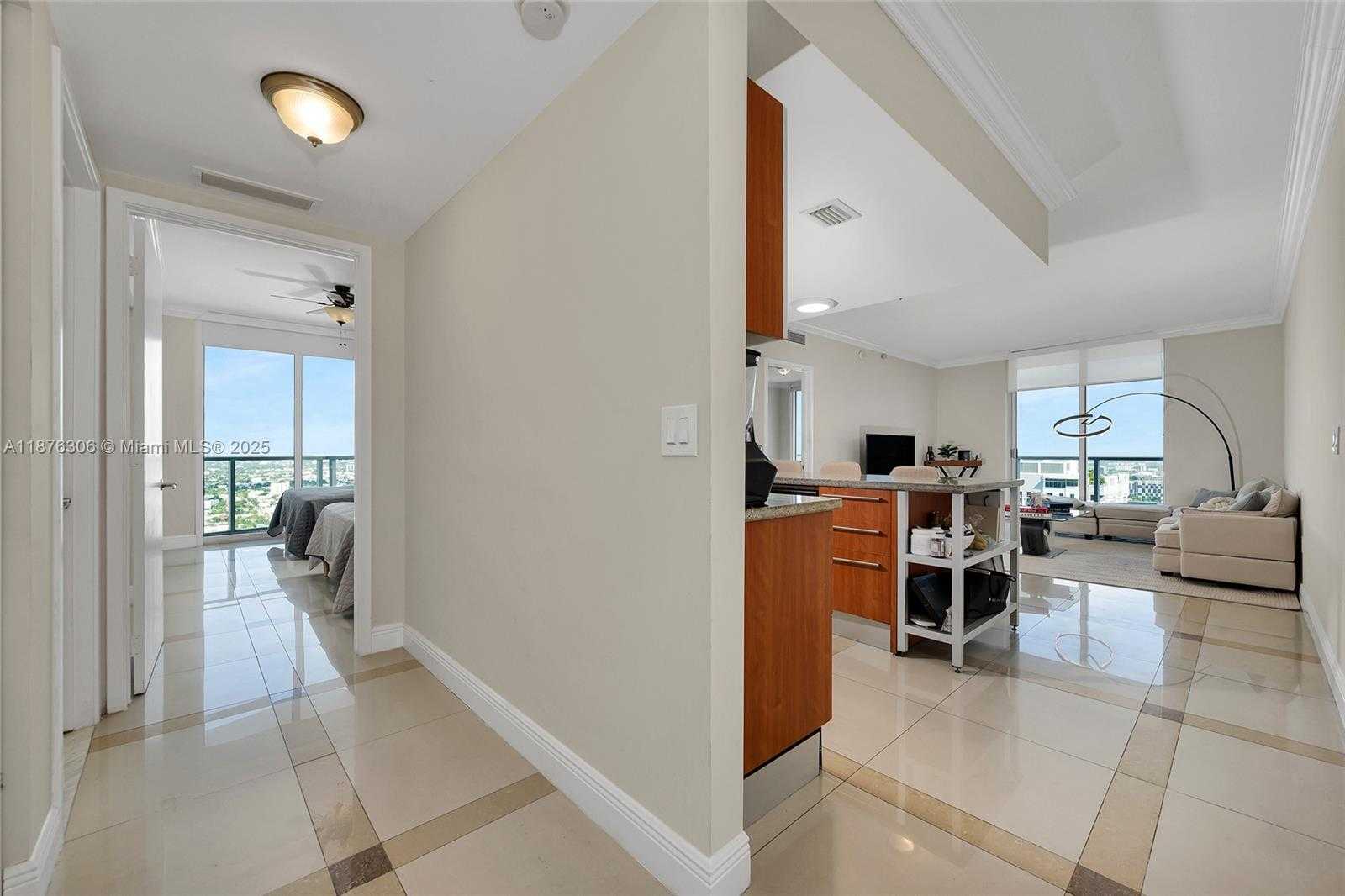 Small Image of 185 SOUTH WEST 7TH ST #4201, Miami Number 19