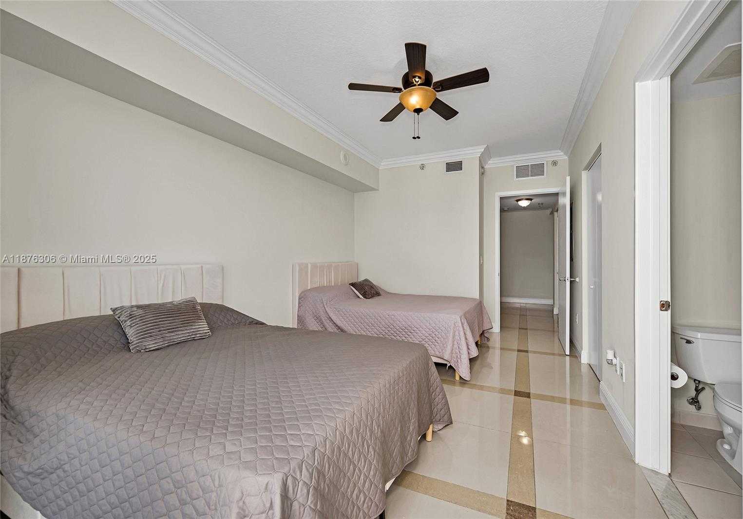 Small Image of 185 SOUTH WEST 7TH ST #4201, Miami Number 21