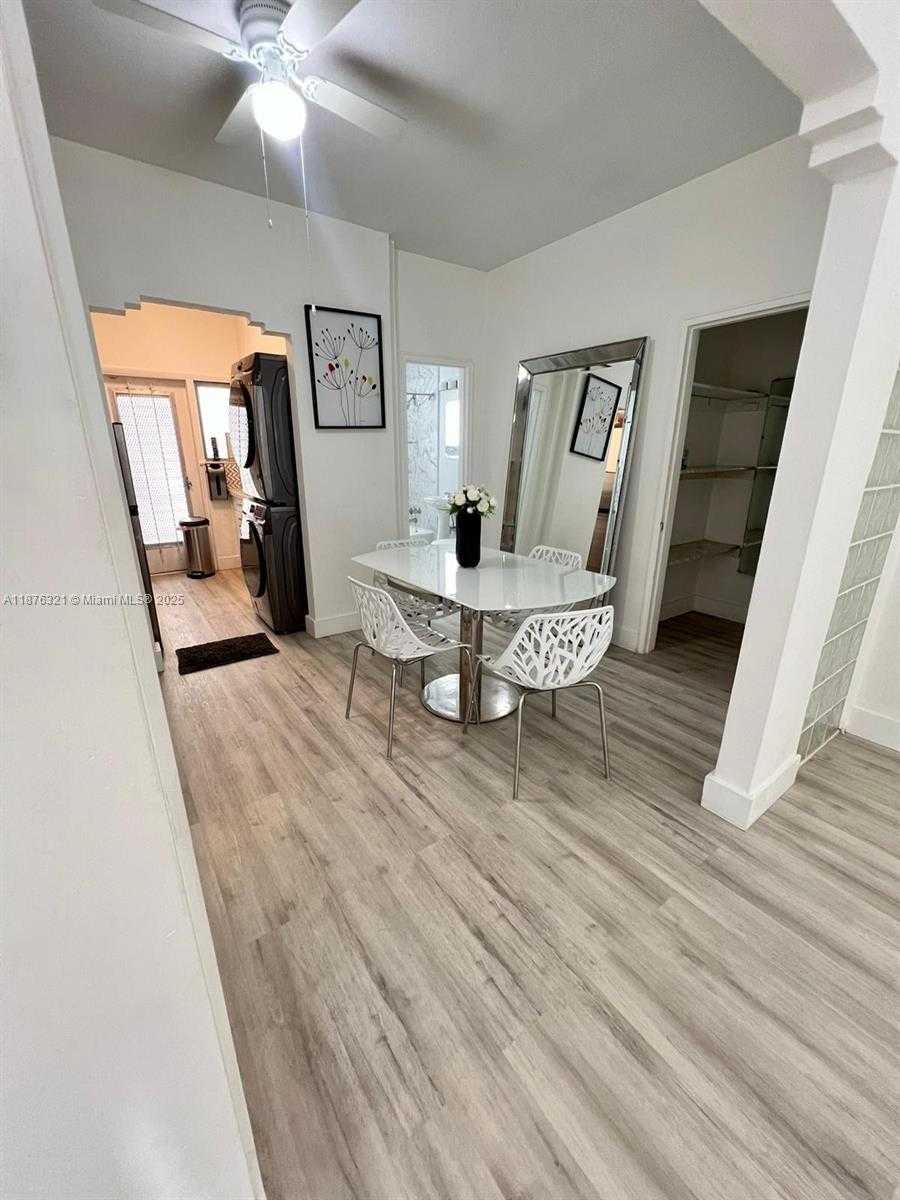 Small Image of 730 12TH ST #9, Miami Beach Number 5