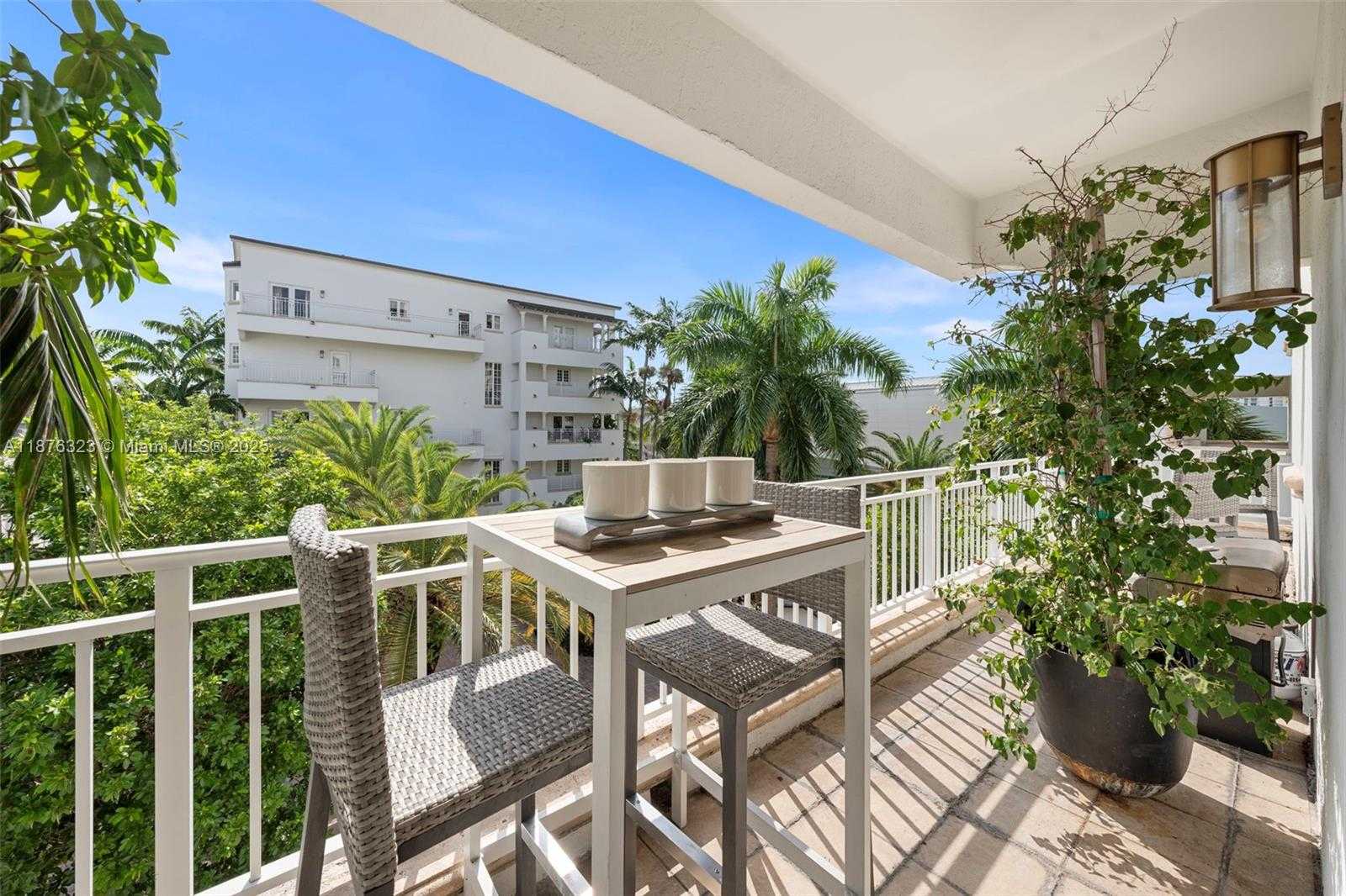 Small Image of 1413 SUNSET HARBOUR DR #406, Miami Beach Number 46