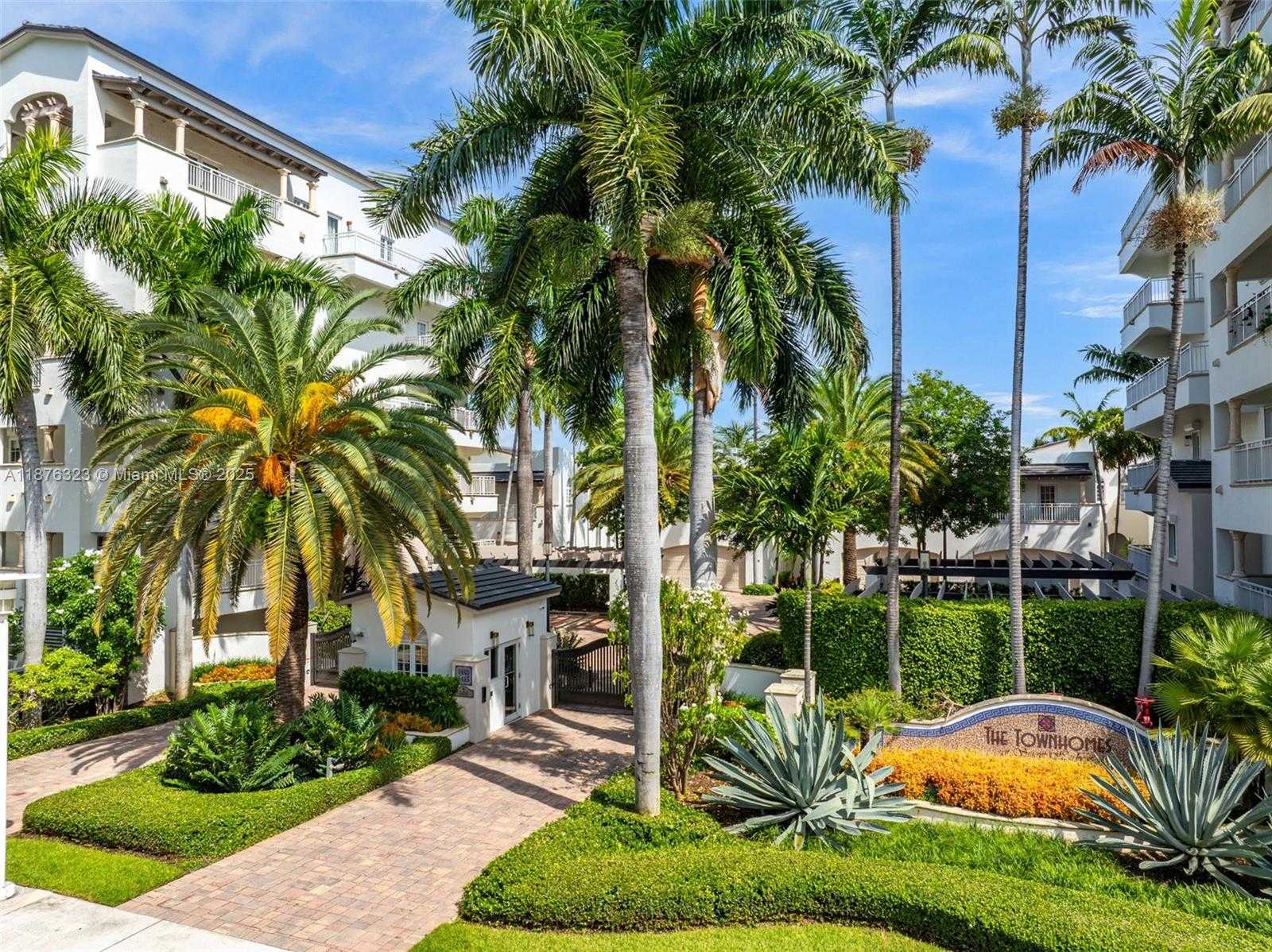 Small Image of 1413 SUNSET HARBOUR DR #406, Miami Beach Number 70