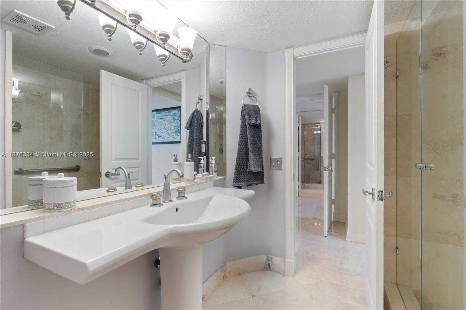 Small Image of 2200 SOUTH OCEAN LN #1902, Fort Lauderdale Number 23