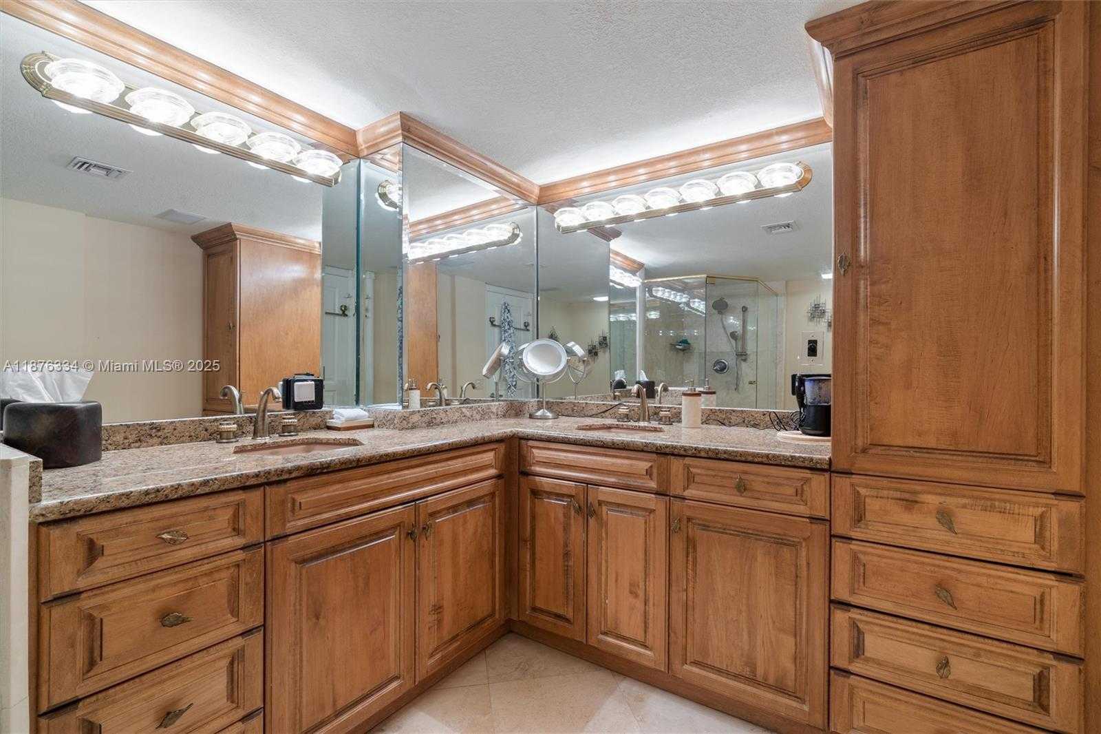 Small Image of 2200 SOUTH OCEAN LN #1902, Fort Lauderdale Number 27