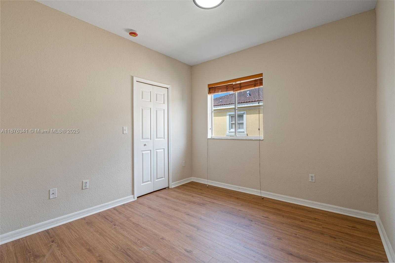 Small Image of 16620 SOUTH WEST 70TH ST, Miami Number 26